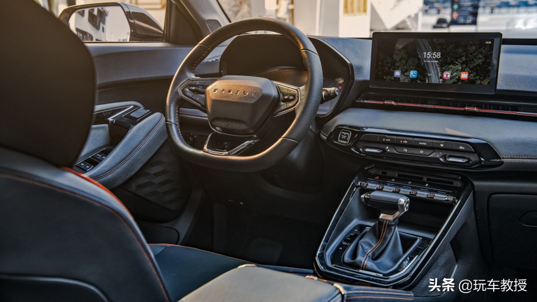 顶配不到10万的高颜值suv,10-15万的四驱国产suv