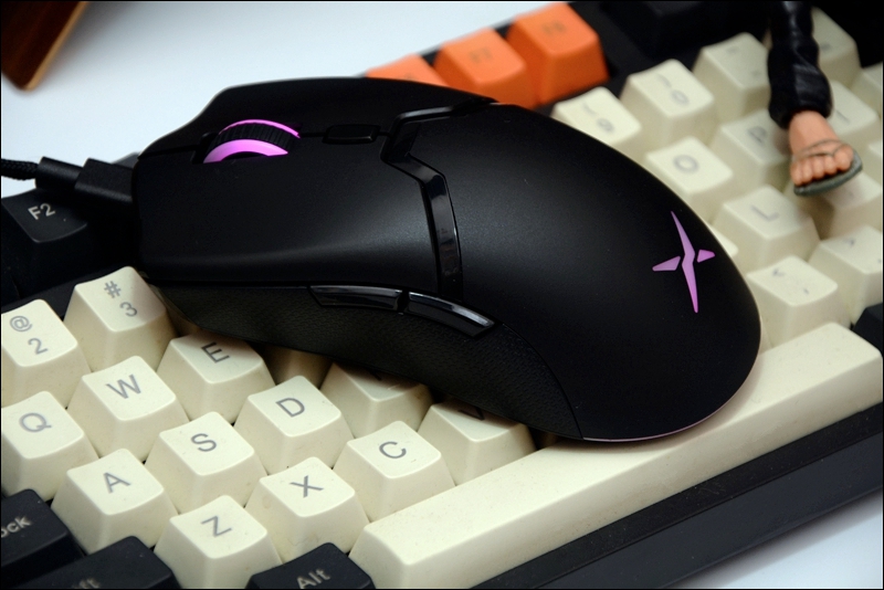 雷蛇m800,多彩m800pro和雷蛇毒蝰终极