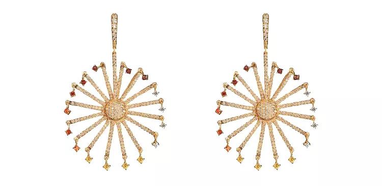 珠宝能在身上动？不稀奇，几百年前就有了