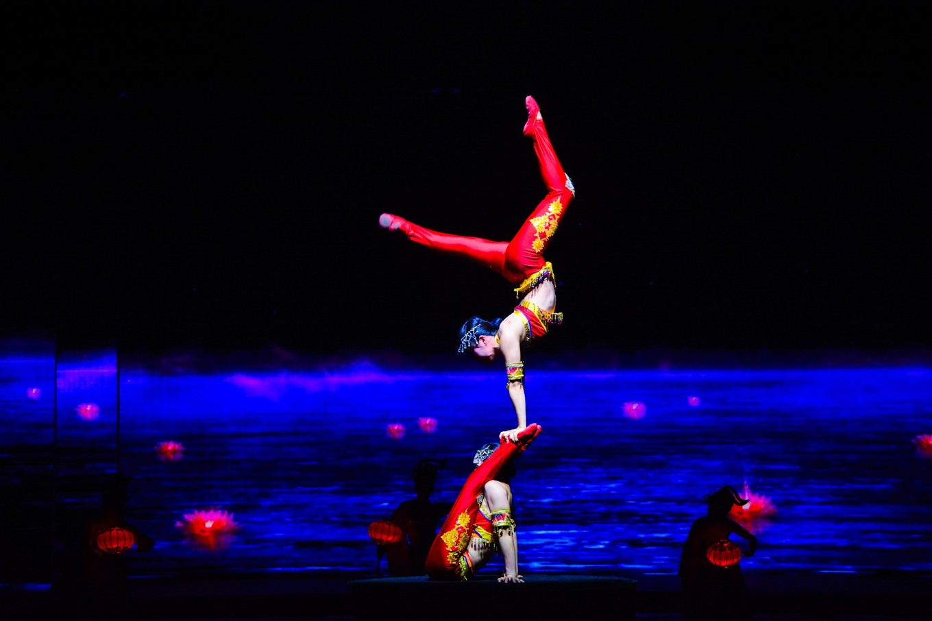 宋城千古情哪个区好,宋城千古情哪排的位置好