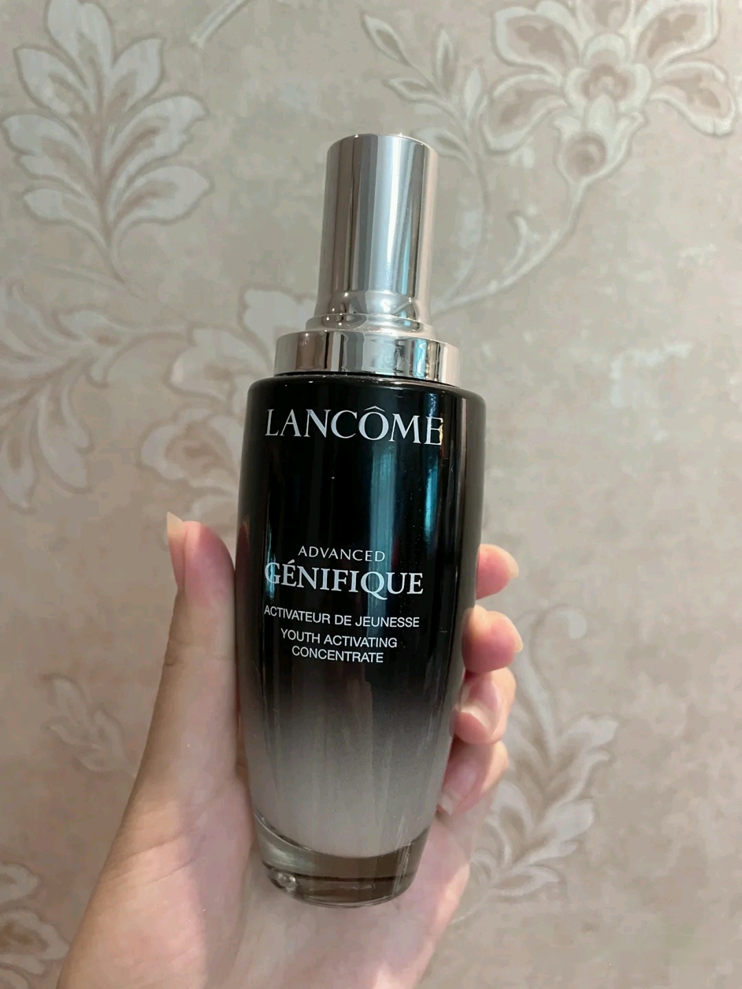 海蓝之谜和兰蔻哪个牌子好,兰蔻海蓝之谜是国际品牌吗