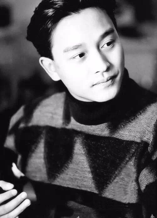 1994红磡摇滚之夜曲目,香港乐坛哪一首歌轰动歌坛