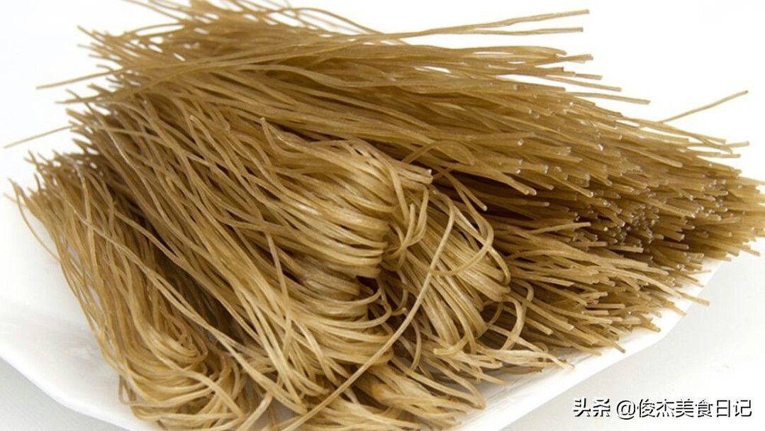 大厨制作正宗胡辣汤的大料配方,河南正宗胡辣汤冲泡