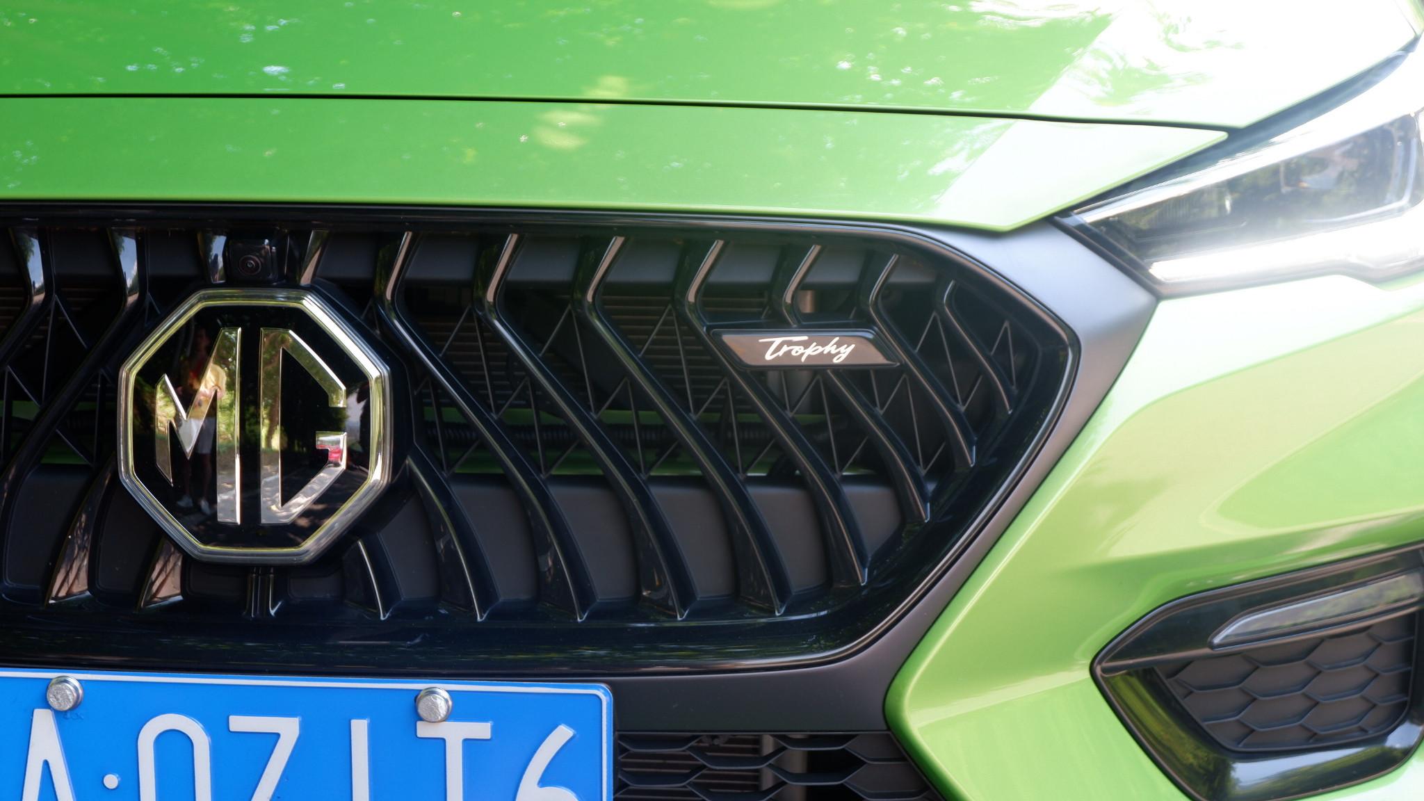 试驾第三代名爵6：思域粉因何动了“凡心”？