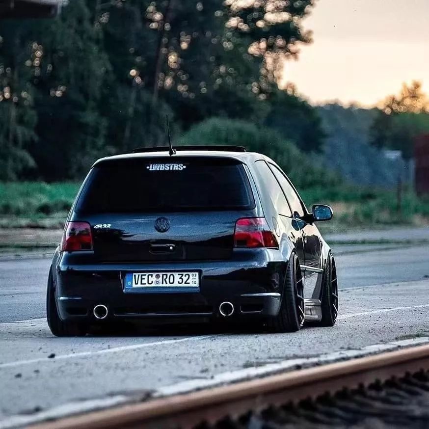 和爱车怎么拍照出高级感,怎么才能拍出高级感的车