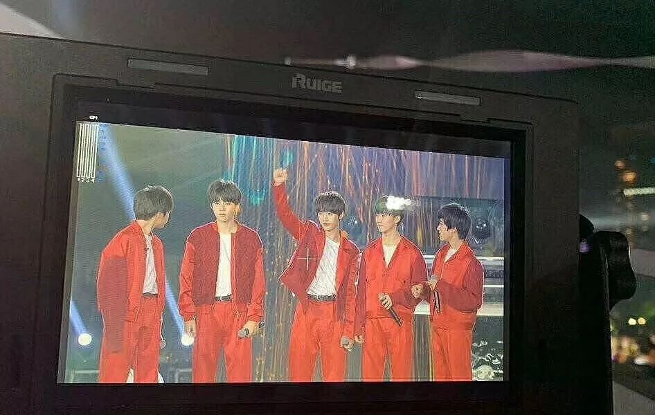 扒叔爆料李现杨紫,tfboys对杨紫的评价