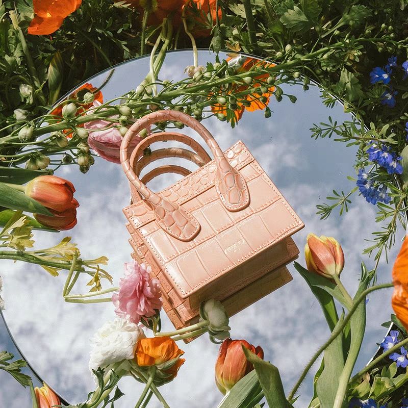 豆豆同款小众设计感托特包