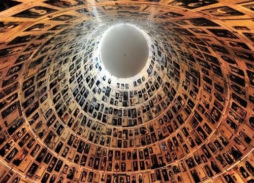 二战时德国为什么大肆杀害犹太人,德国为什么会在二战杀害犹太人