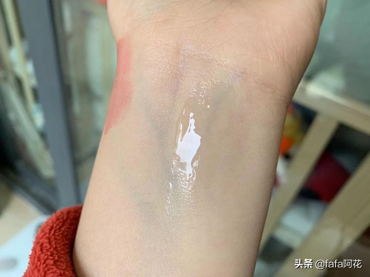 好用不贵的美妆单品,美妆博主有多少化妆品