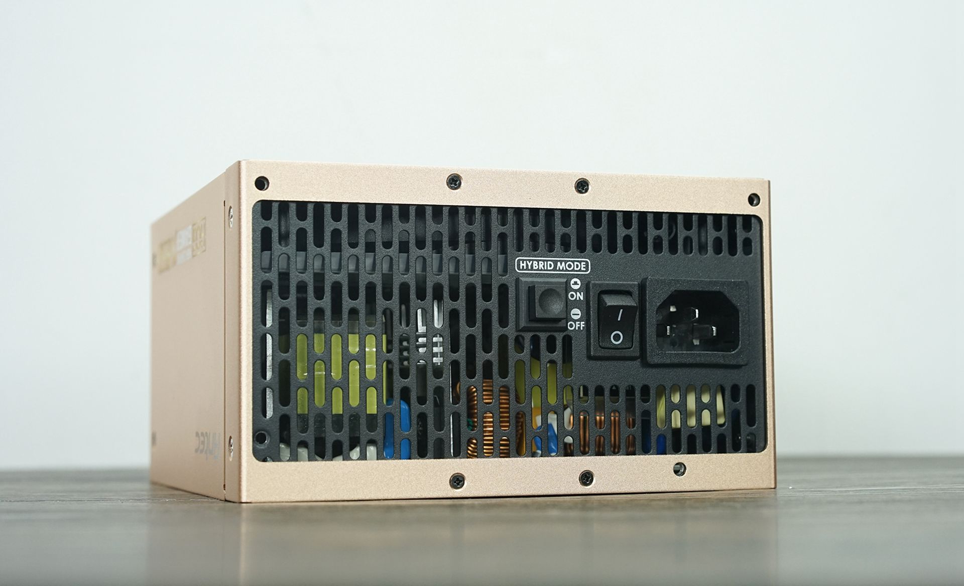 中奖了一个300元的散热却去装了台万元游戏主机？