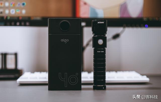 aigo绉诲姩鐢垫簮蹇厖鐗坈40s,aigo鐖卞浗鑰呭厖鐢靛疂c40s