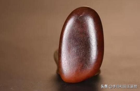 大开门和田玉原石,和田玉籽料中大开门