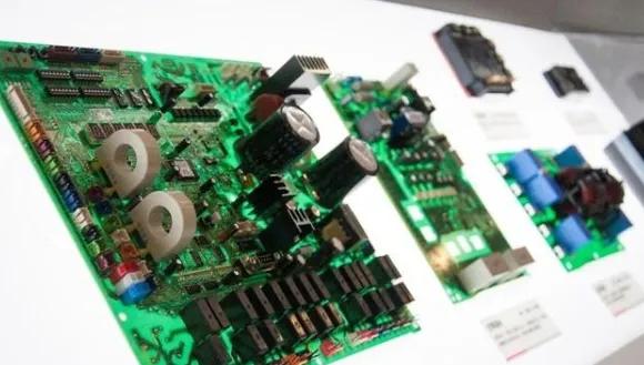 三菱电机和三菱重工空调标志区别,三菱重工中央空调三大系列