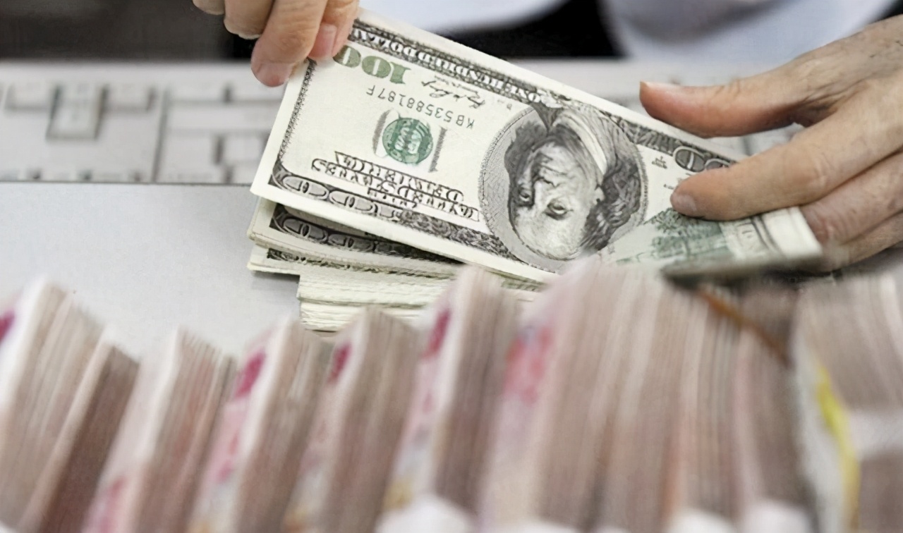 抛售美国国债换回的是美金吗,中国抛售美国国债是什么意思