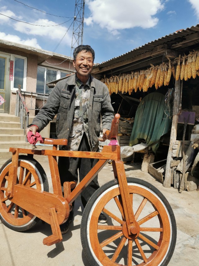 40天鼓捣出木自行车还能骑万元都不卖