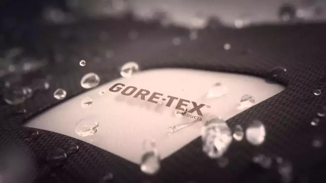 户外运动推荐鞋子品牌,防崴脚运动鞋推荐