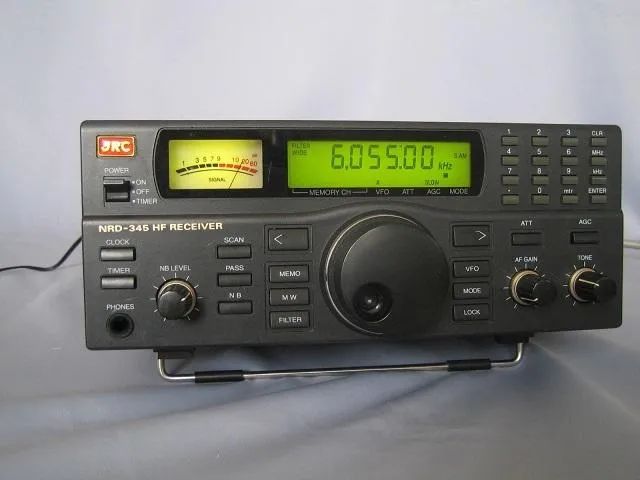 你曾经后悔过跟自己心爱的古董接收机说再见吗?