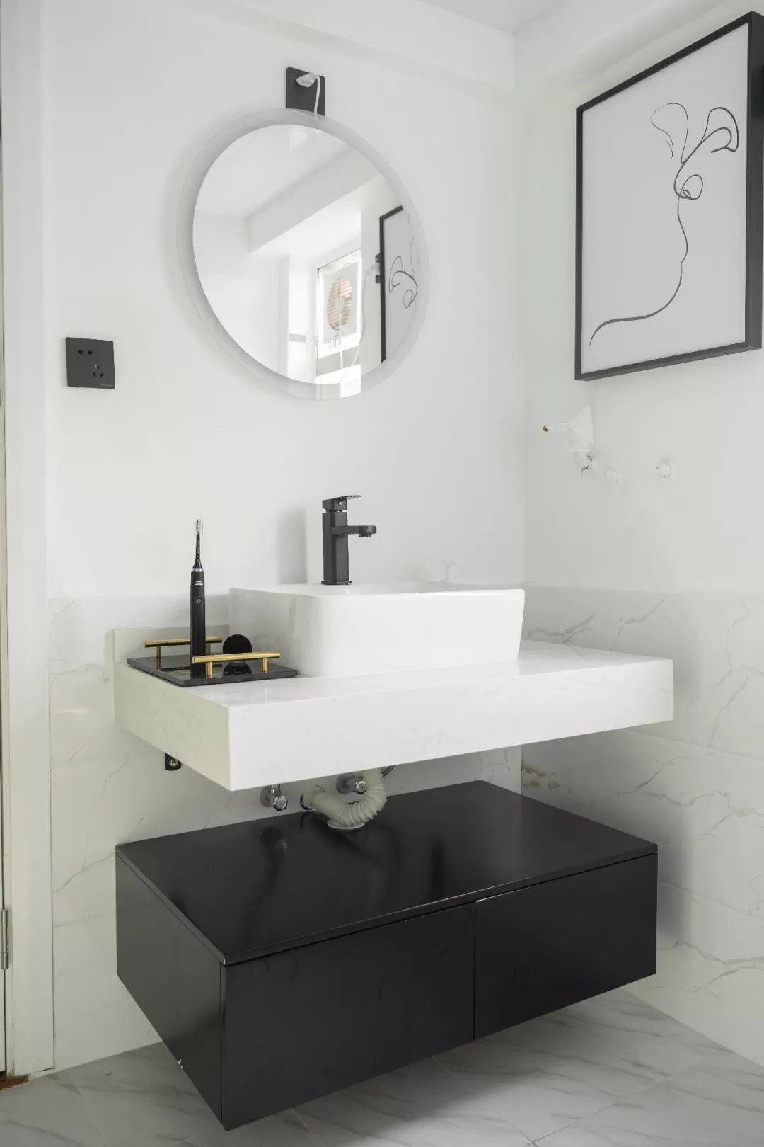 美女老板改装自述：从老旧房到精致办公室，这期间的经历我想说