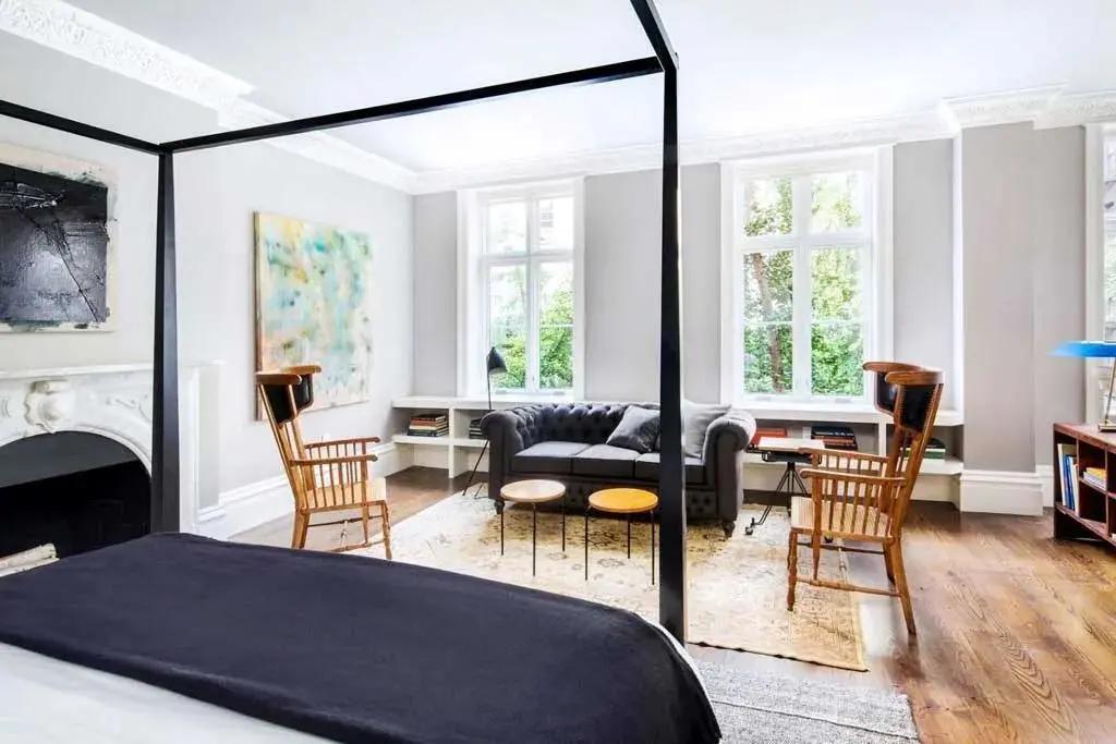 “不要男人只要房子”的她，10年后怎么样了？