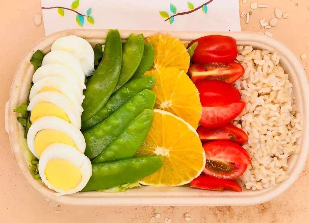 高血压是常见的慢性病，那么如何通过营养治疗来改善高血压？