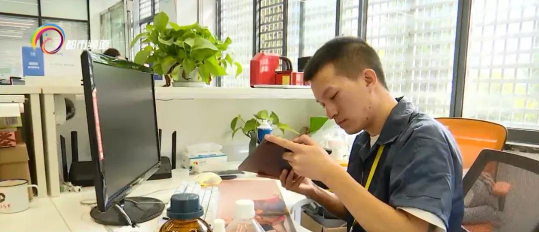 用酒精清洁电脑屏幕会怎样,千万别用酒精清洗电脑屏幕