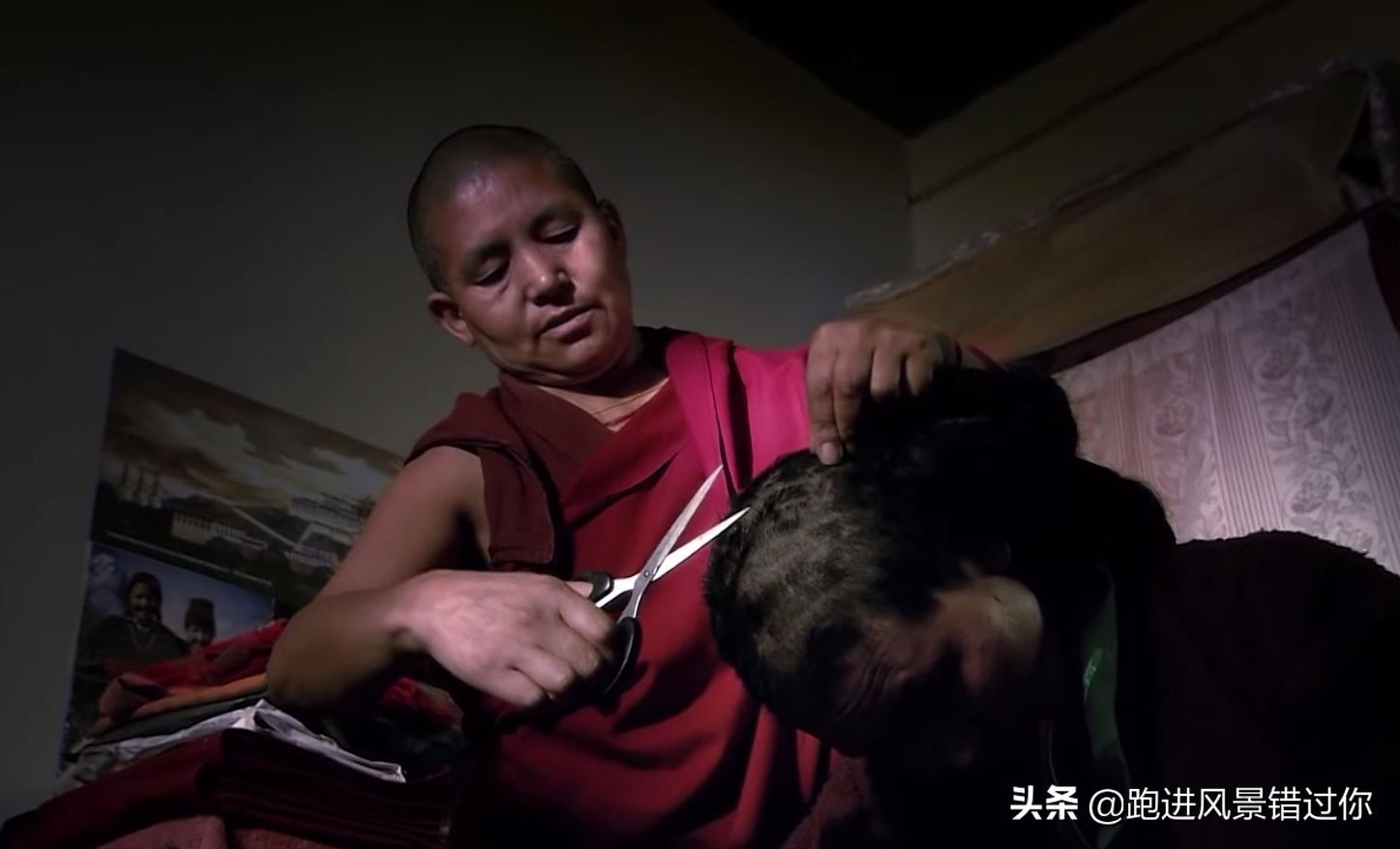 喜马拉雅上的女孩出家,喜马拉雅山中的女性出家为尼