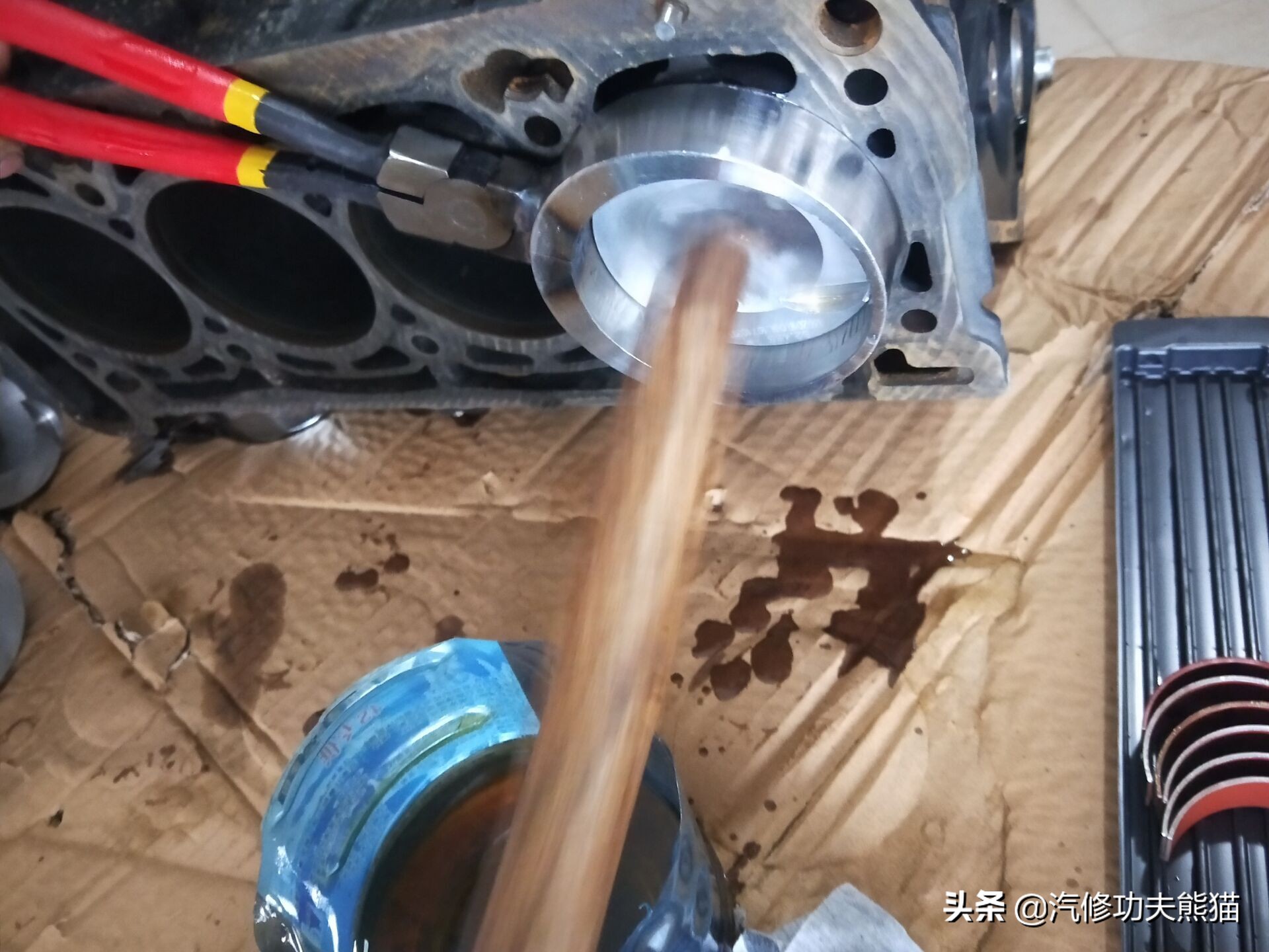 奥迪q3治理烧机油,奥迪q3烧机油多少公里正常