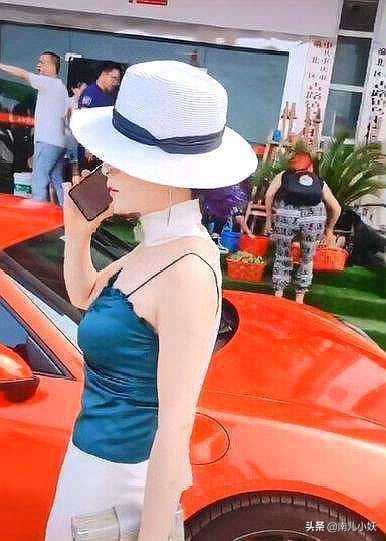 冬季帽子女士怎么戴好看,夏天戴什么款式的帽子最百搭