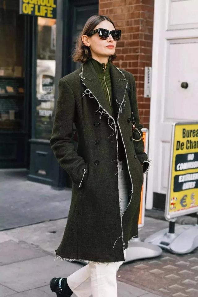 玛丽莲梦露经典服装,玛丽莲梦露夏天穿衣服