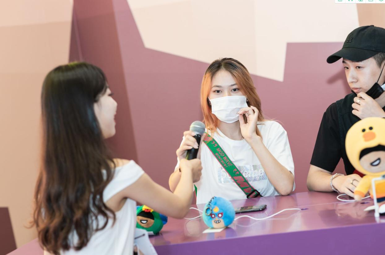 七夕来临，荒野乱斗把上海大悦城包了，还举办了线下相亲活动