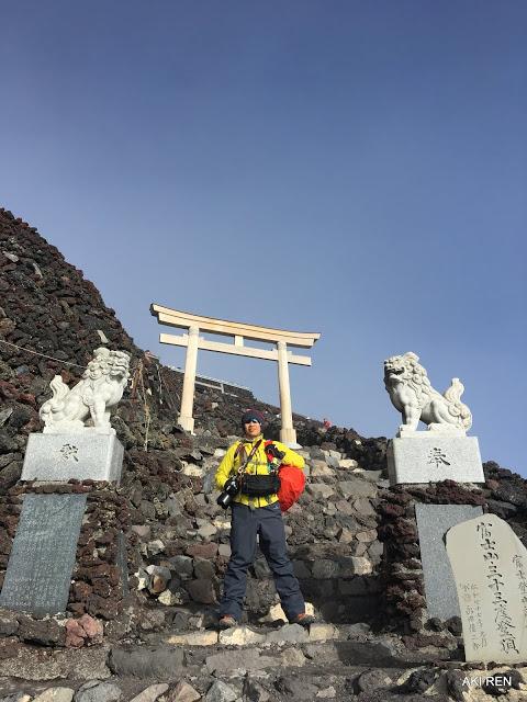 巴塔哥尼亚冲锋衣和始祖鸟冲锋衣,patagonia巴塔哥尼亚飞钓冲锋衣