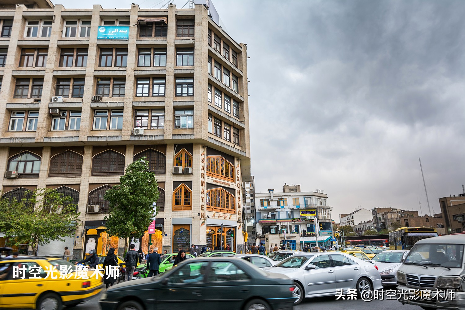 伊朗首都德黑兰夜景航拍,伊朗德黑兰图