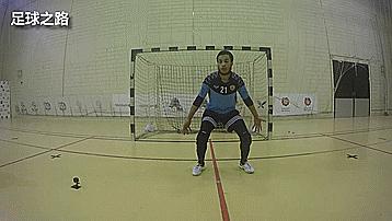 五人制足球战术与基本技巧,五人制足球守门员100个技巧