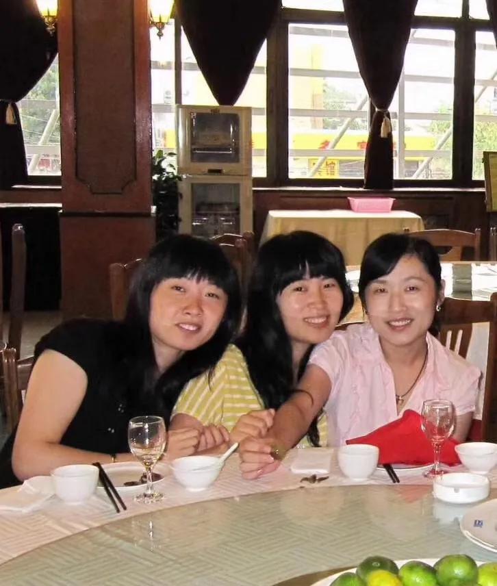 闺蜜奇怪的组合,闺蜜间奇奇怪怪的默契