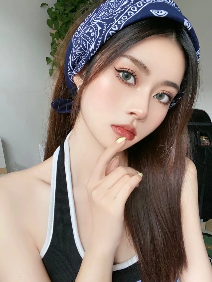 头巾的时尚扎法,lisa头巾造型