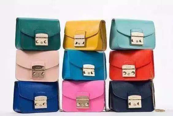 今天值得买的包包推荐学生,大牌包包经典款推荐百搭第一支