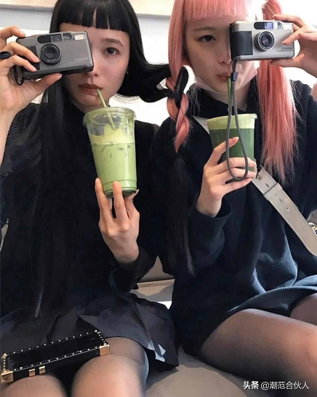 楂樹釜瀛愭儏渚ｆ挒鑹茬郴绌挎惌,鎾炶～鍑犵巼鏋佷綆鎯呬荆绌挎惌蹇冩満璧锋潵