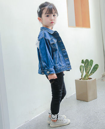 朋友圈卖童装怎么找客源,卖童装怎么在朋友圈发广告