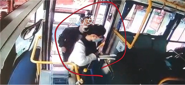 找到了！凯里公交“天使女孩”来自海南，她说：“遇到这事，都会帮忙……”