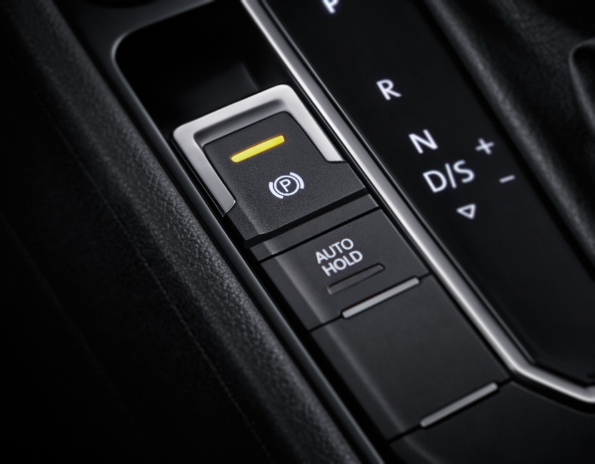 凌渡230风尚版18年实测,2017款凌渡230tsidsg风尚落地价