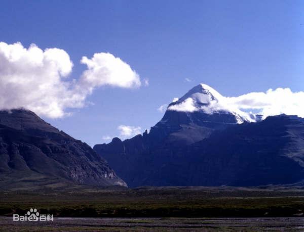 电影《冈仁波齐》《嘿玛嘿玛》《高山上的世界杯》诠释最好的行囊