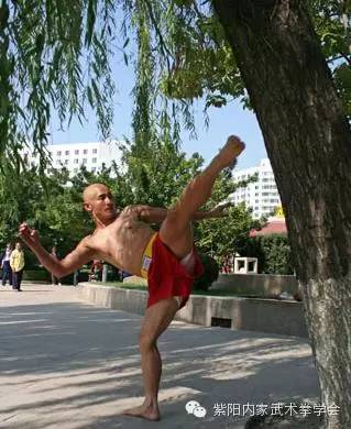 少林寺腿部基本功,少林寺三大绝技大全