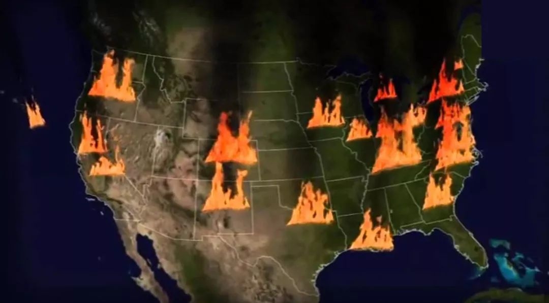 一架飞机垂直掉进海里,一架飞机掉进水里了