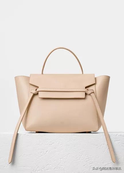 celine鲶鱼包nano与pico对比,celine鲶鱼包nano磁扣