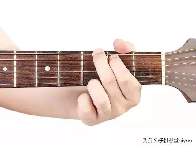 四个最基础的和弦教你,电子琴左手和弦入门简单易懂曲谱