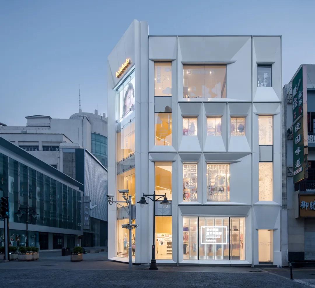 上海时装周童装巴拉巴拉,巴拉巴拉童装专场萌娃完美穿搭