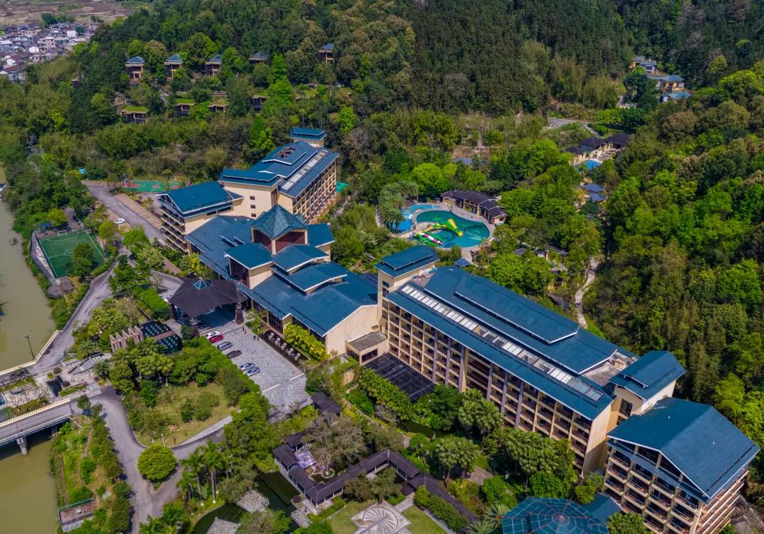 地派池畔,地派温泉度假酒店池畔别墅