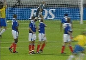 足坛目前退役的名将,足坛退役最晚的人