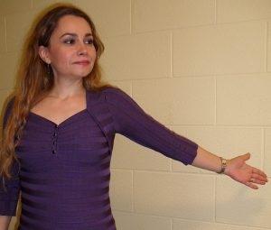 孕期乳房有硬块而且针扎样疼痛,68岁乳房像针扎一样疼痛怎么回事