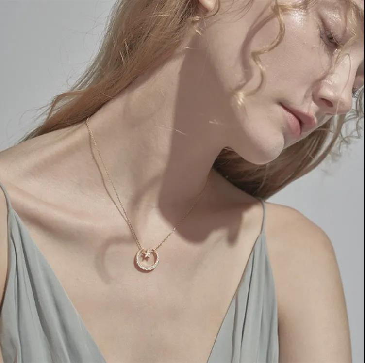 适合送职场女生的饰品,送职场女性礼物前十件排名